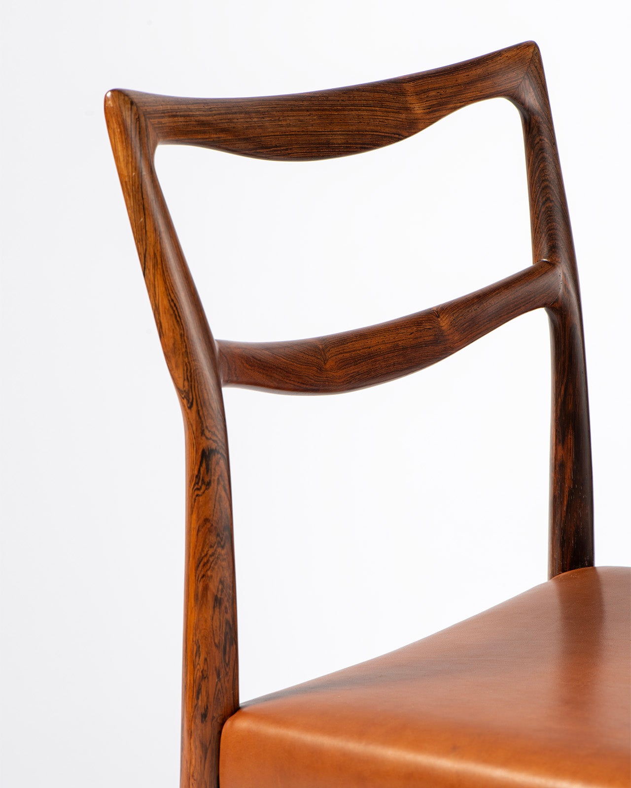 Set of 8 Model 233 Dining Chairs