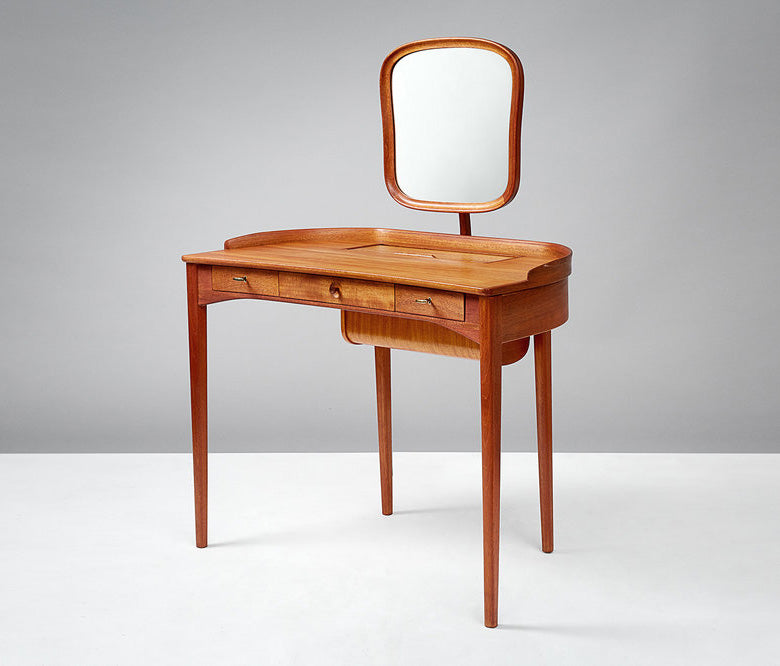 Birgitta Dressing Table