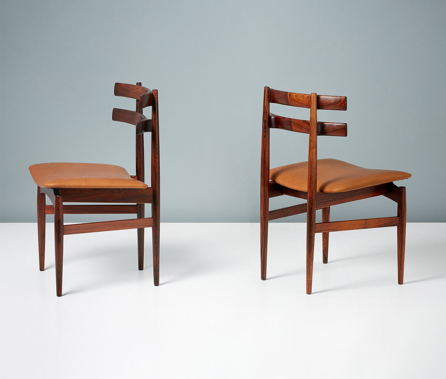 VSA-55 Dining Chairs