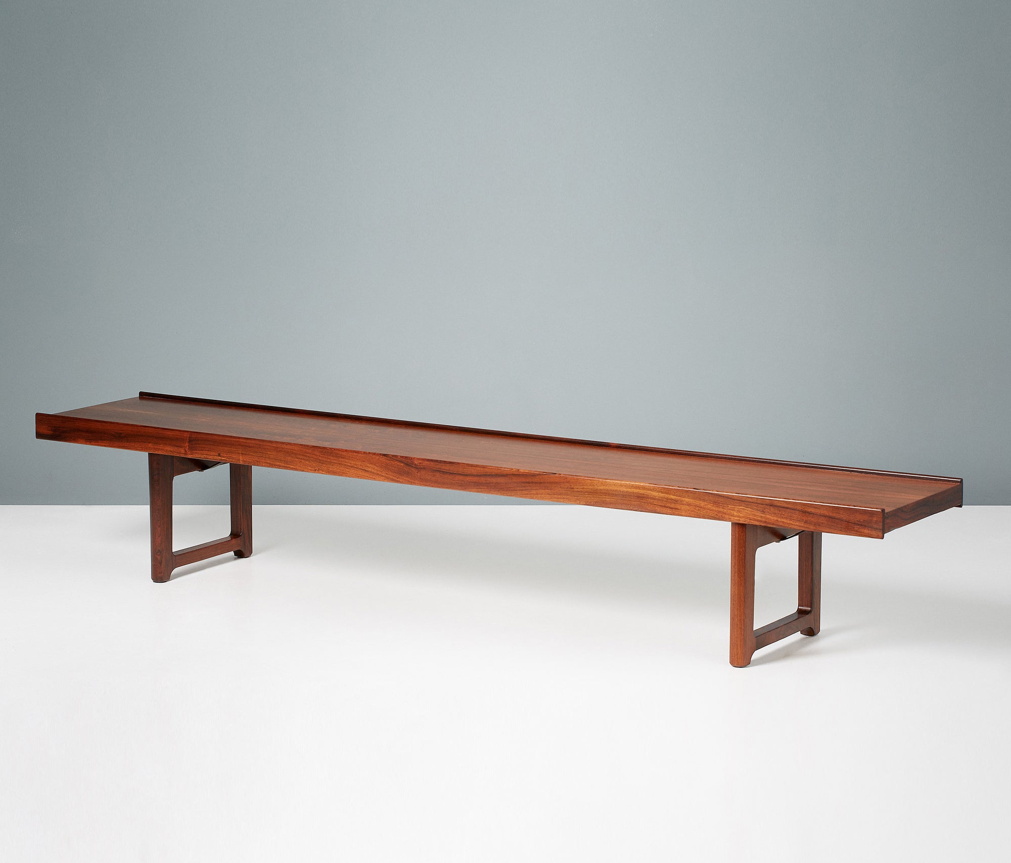 Krobo Bench
