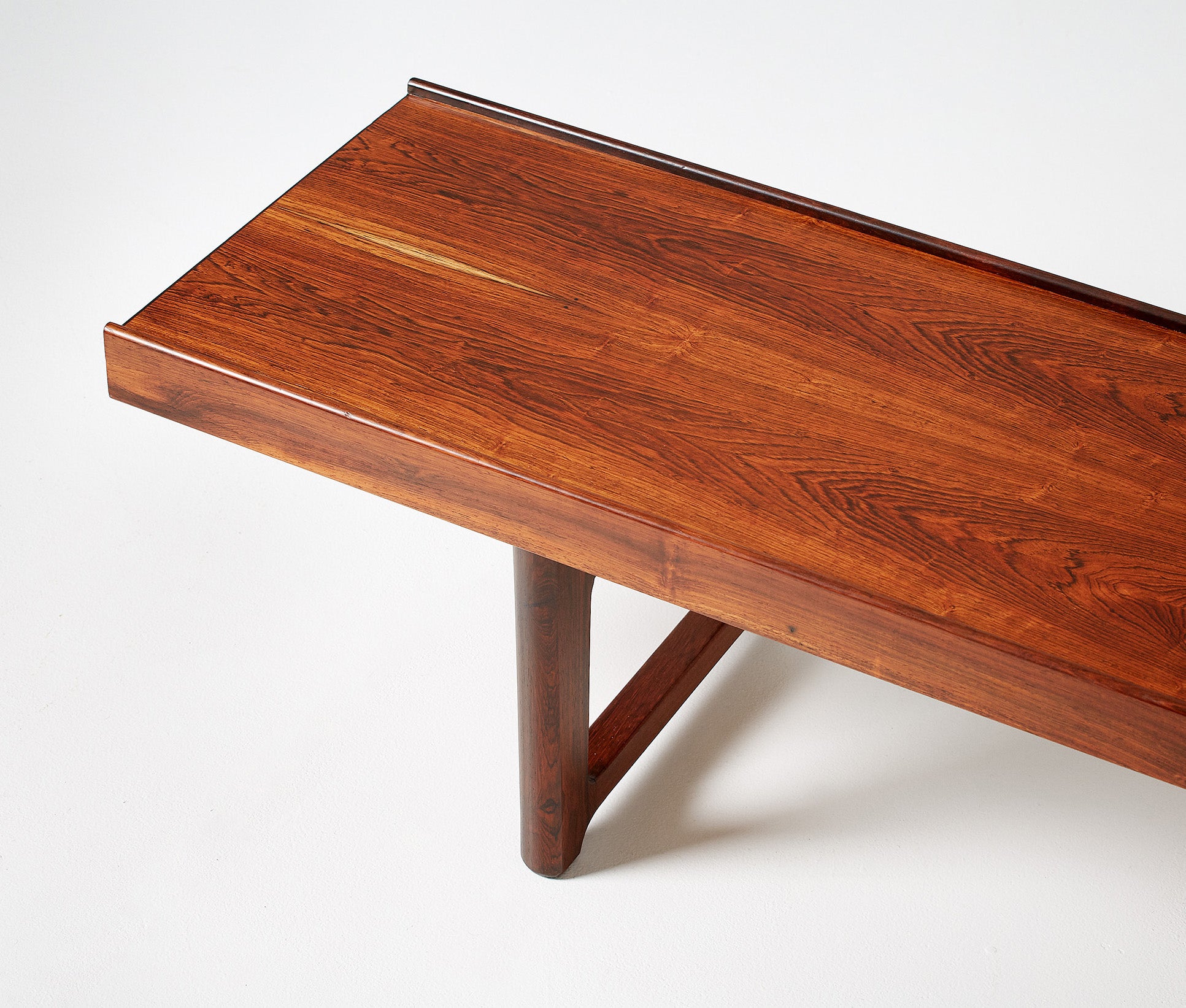 Krobo Bench