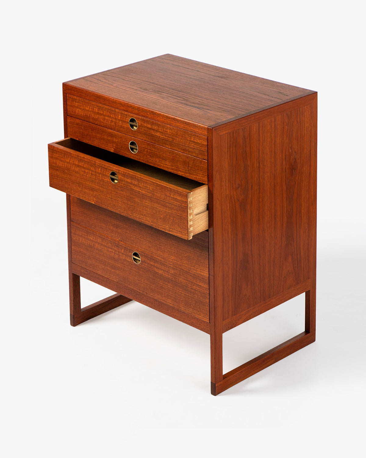 BM57 Chest of Drawers, 1957
