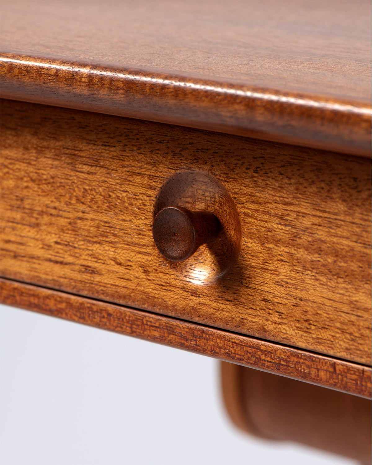 Birgitta Dressing Table