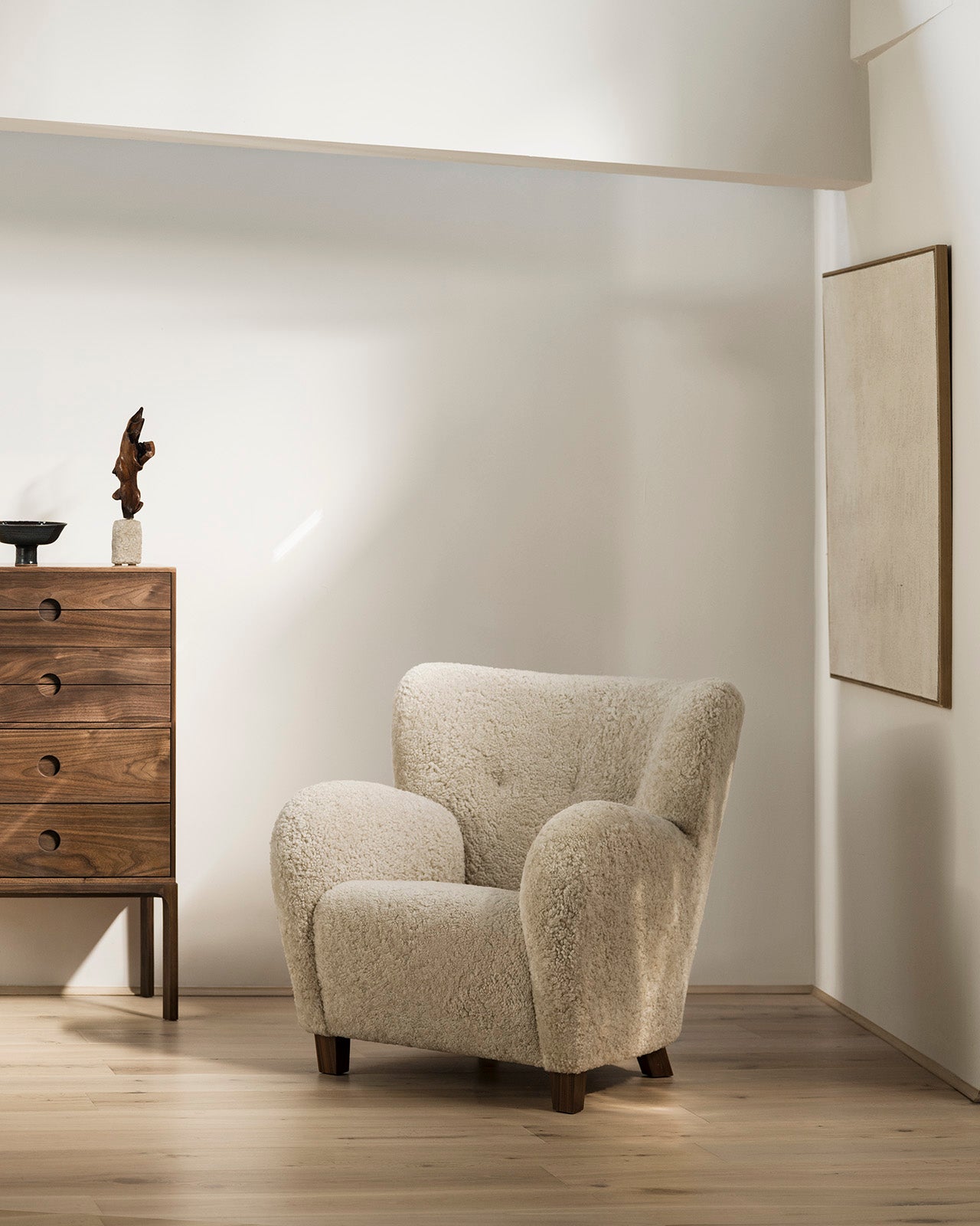 Karu Chair