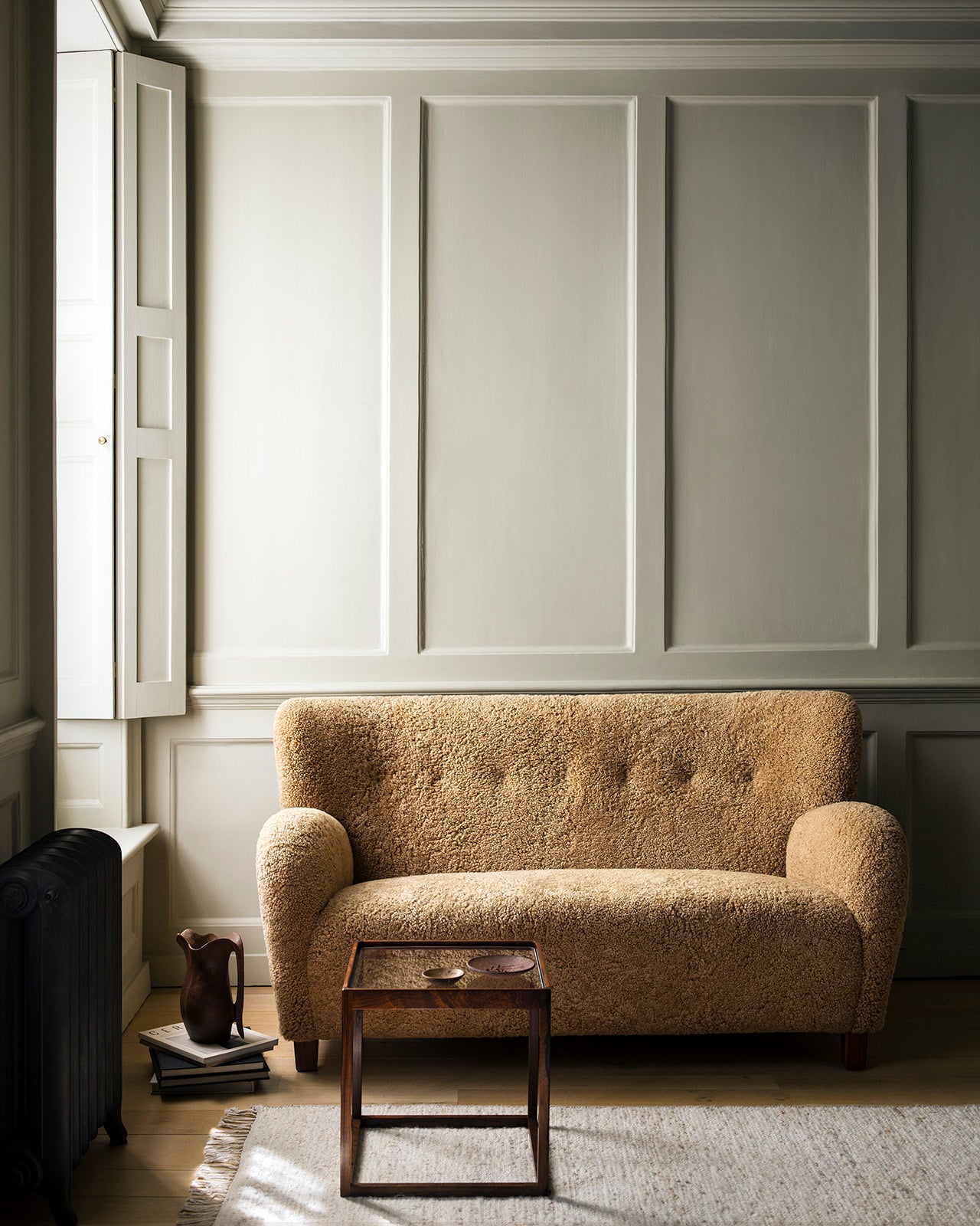 Karu Sofa