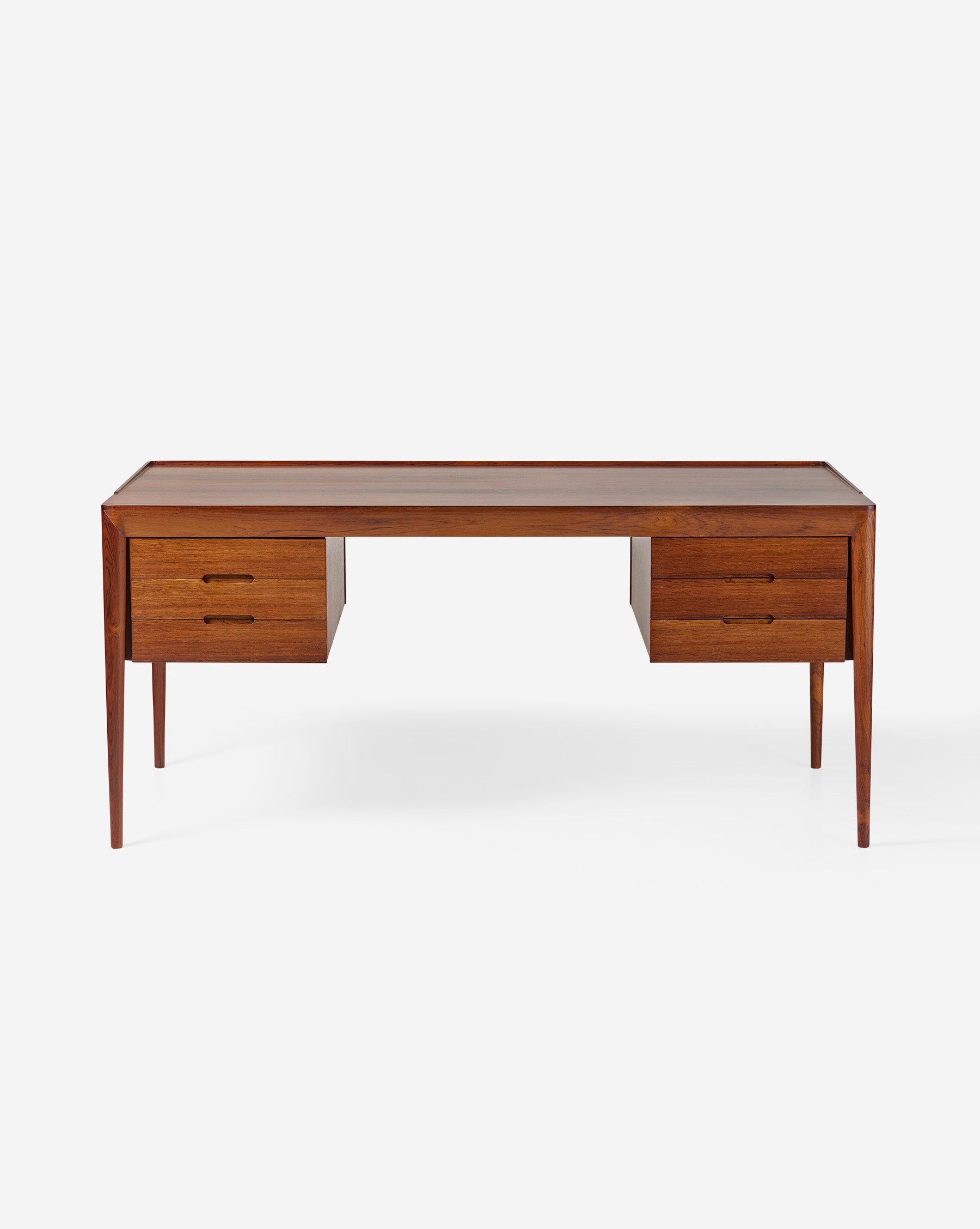 Model 66 Desk