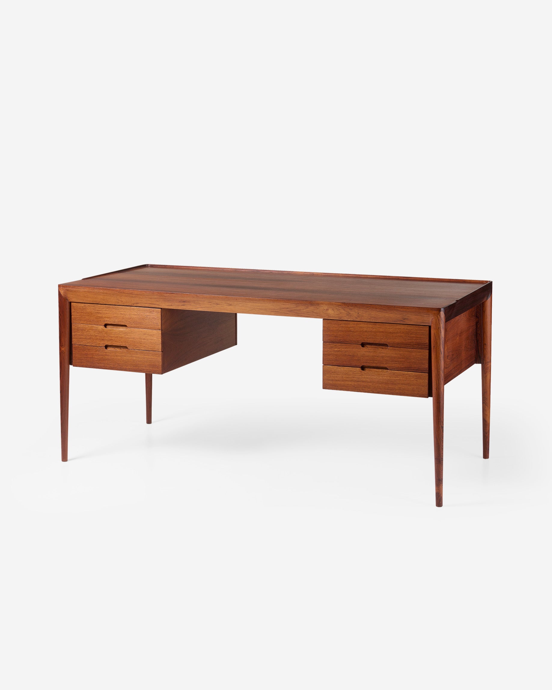 Model 66 Desk