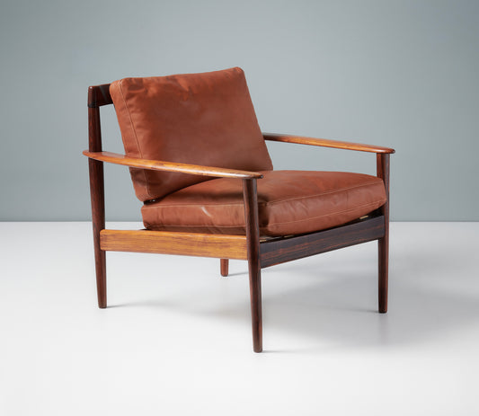 PJ-56 Lounge Chair
