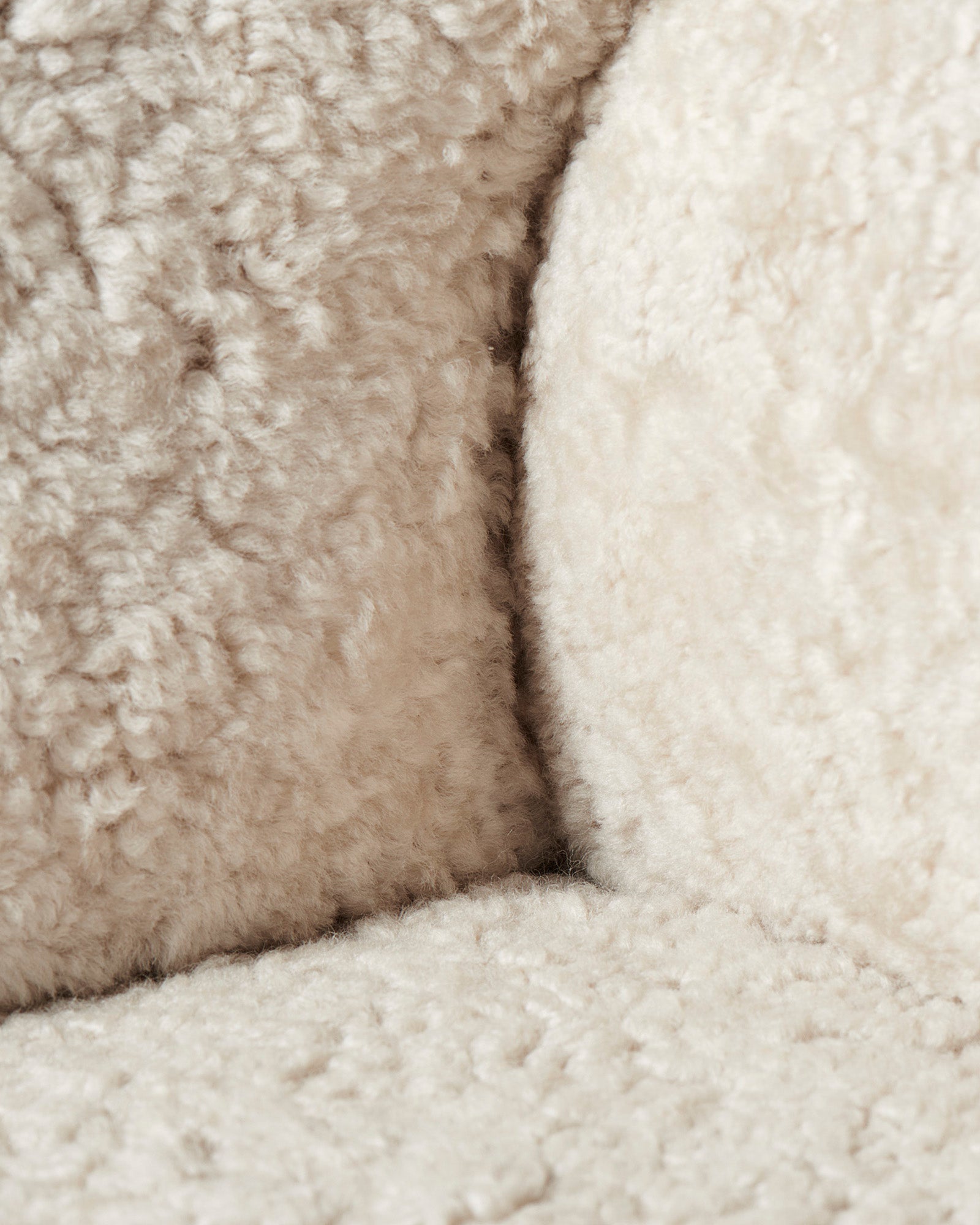 Karu Sofa