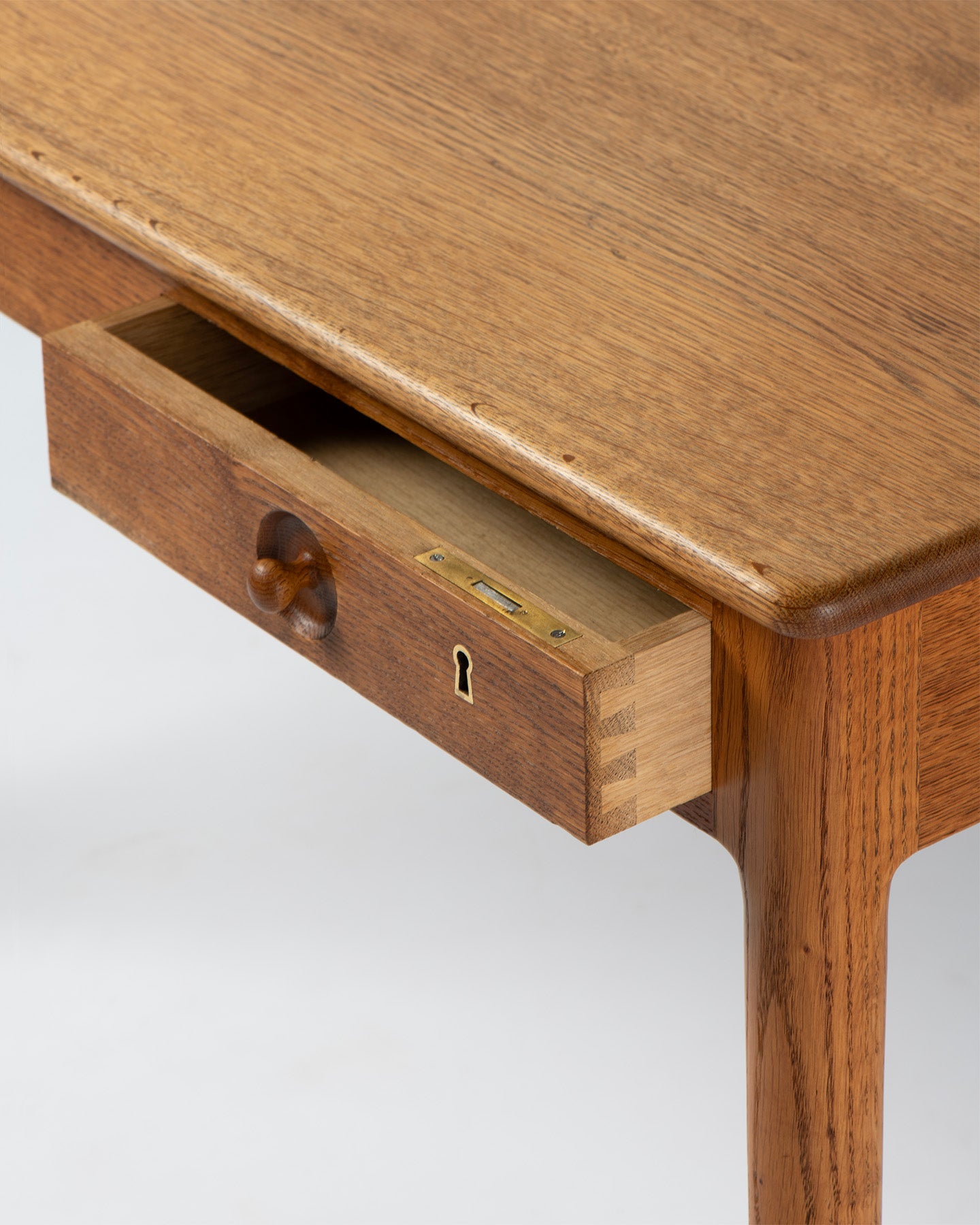 PP-312 Desk, c1970s