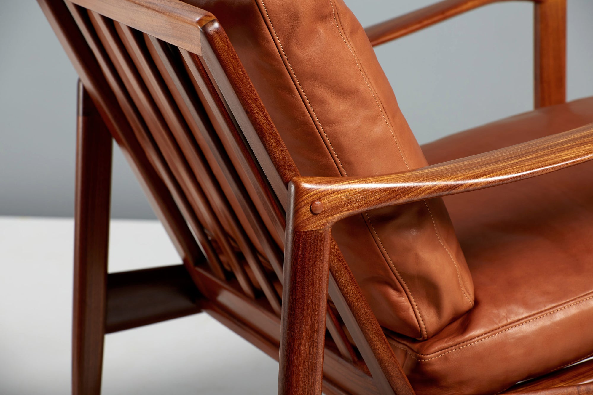 Candidate Chairs