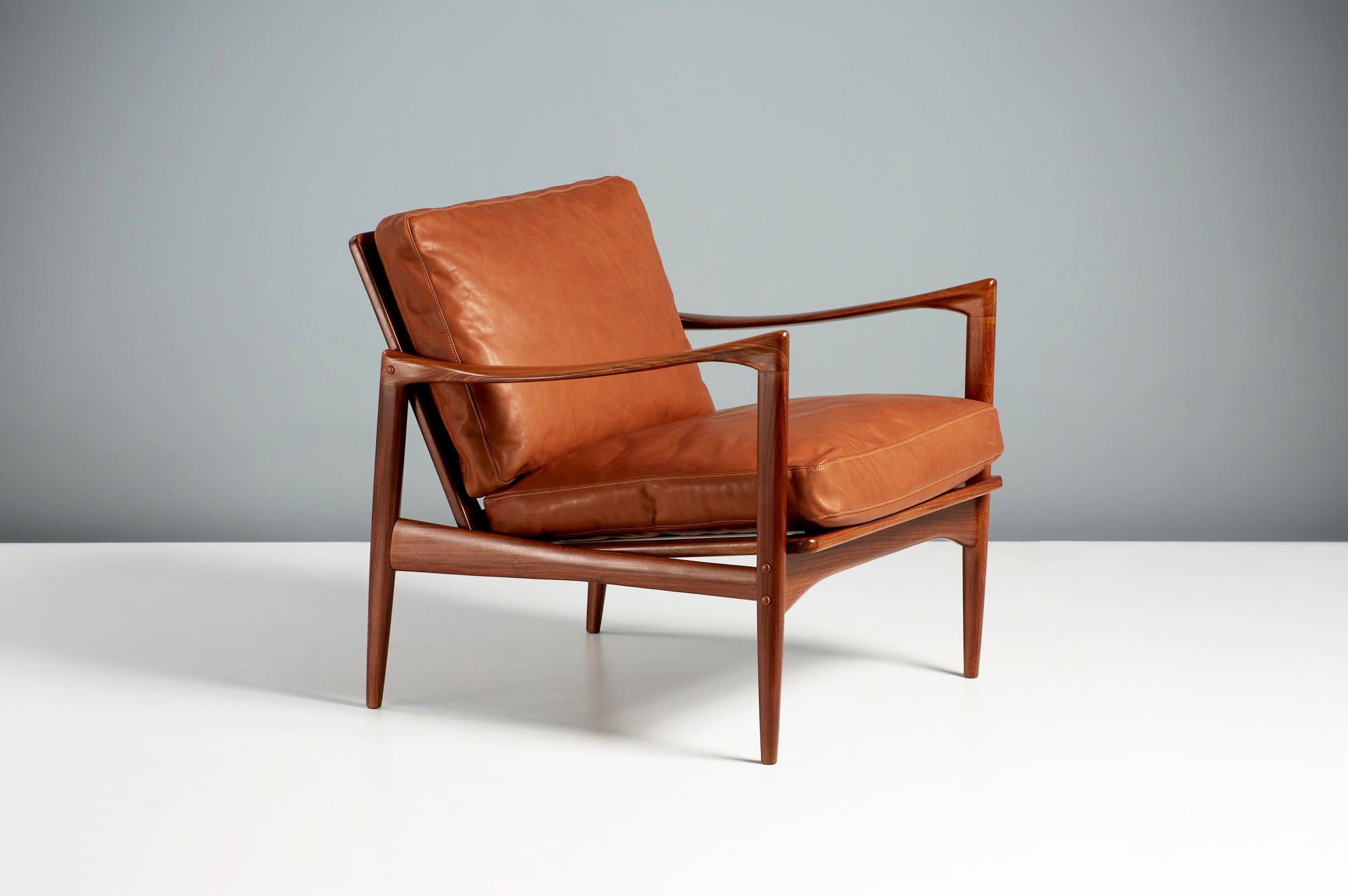 Candidate Chairs