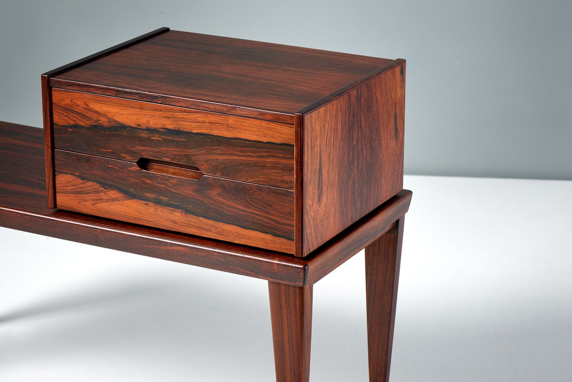 Bench and Drawers Set