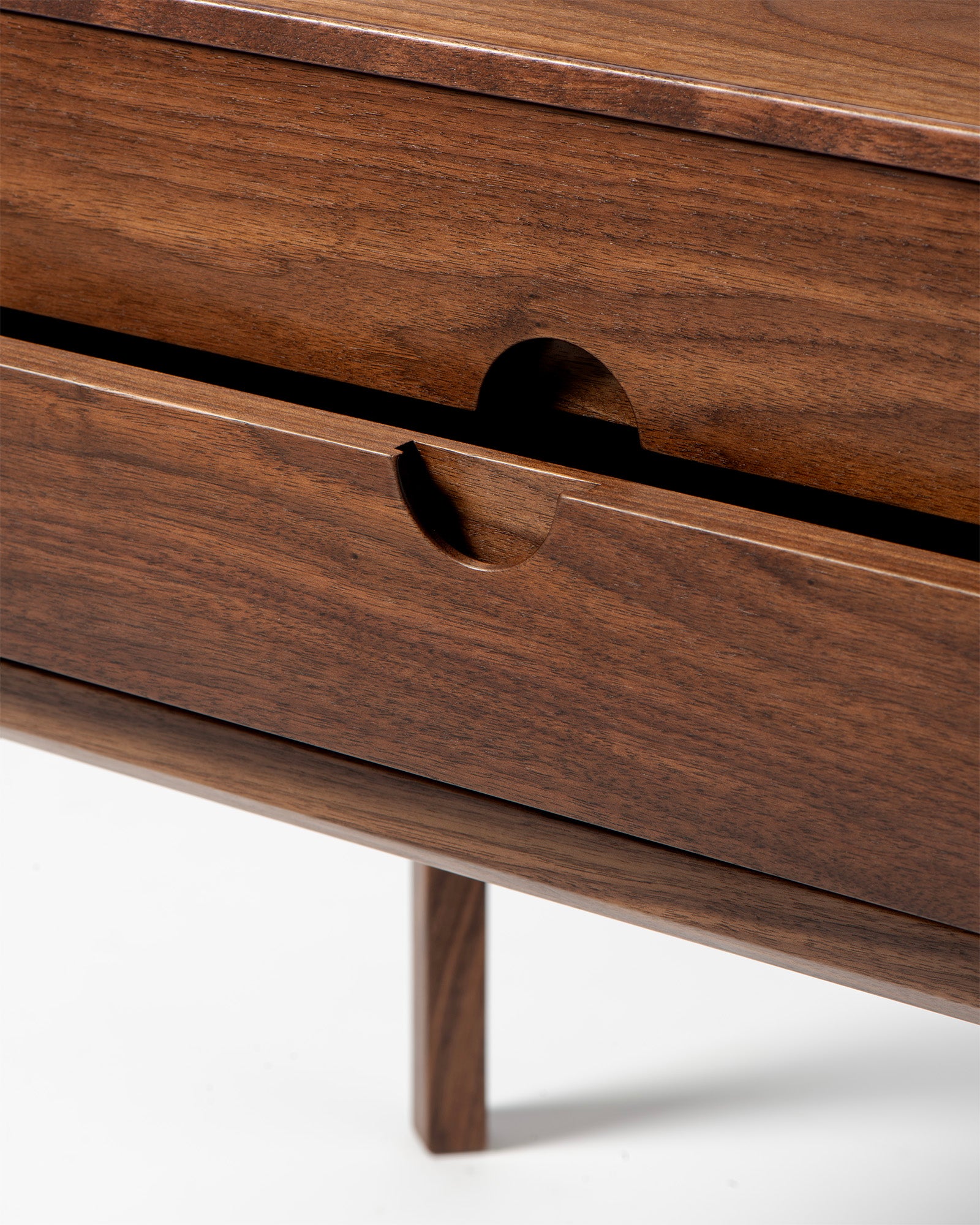 Entre Bedside Table