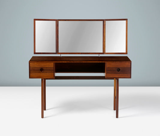 Model 40 Dressing Table