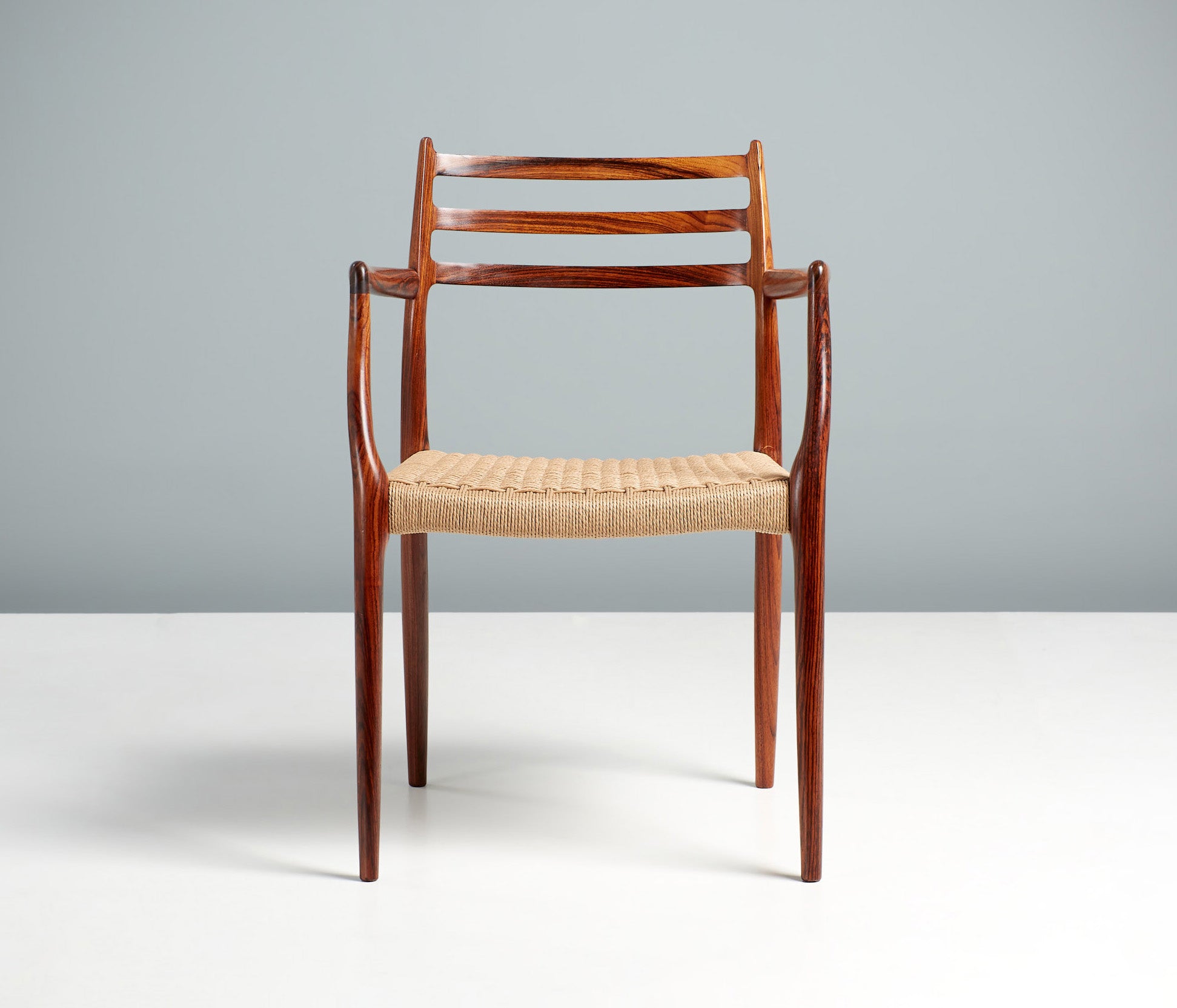 Model 62 Carver Chair