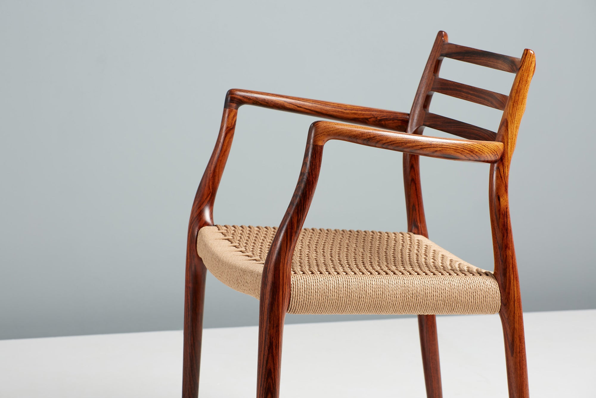 Model 62 Carver Chair