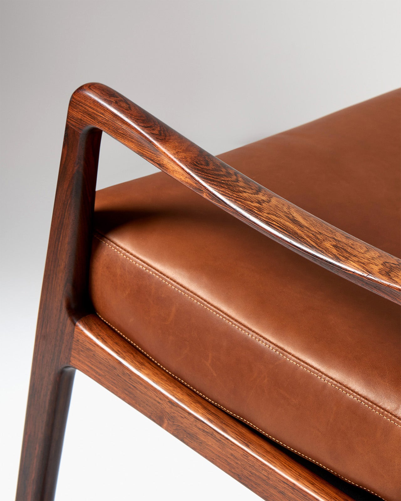 FD-160 Rocking Chair