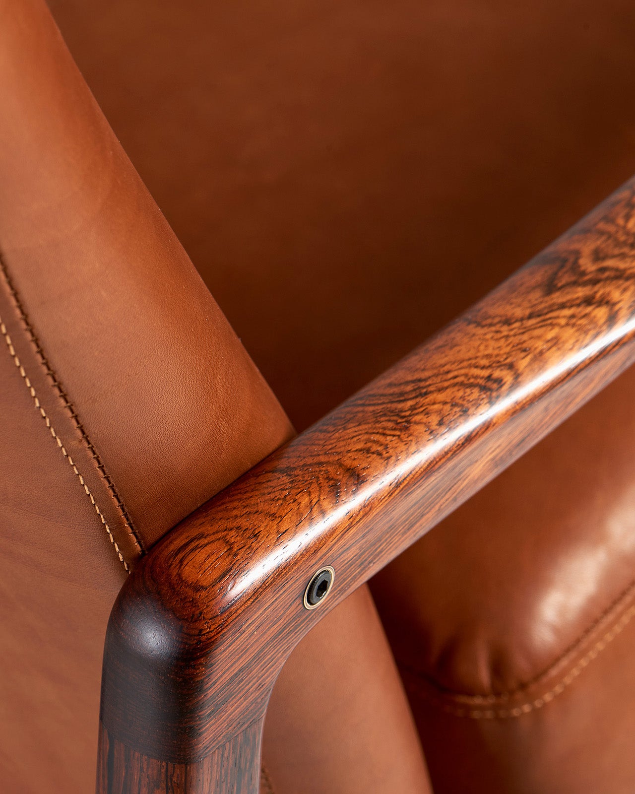 FD-160 Rocking Chair