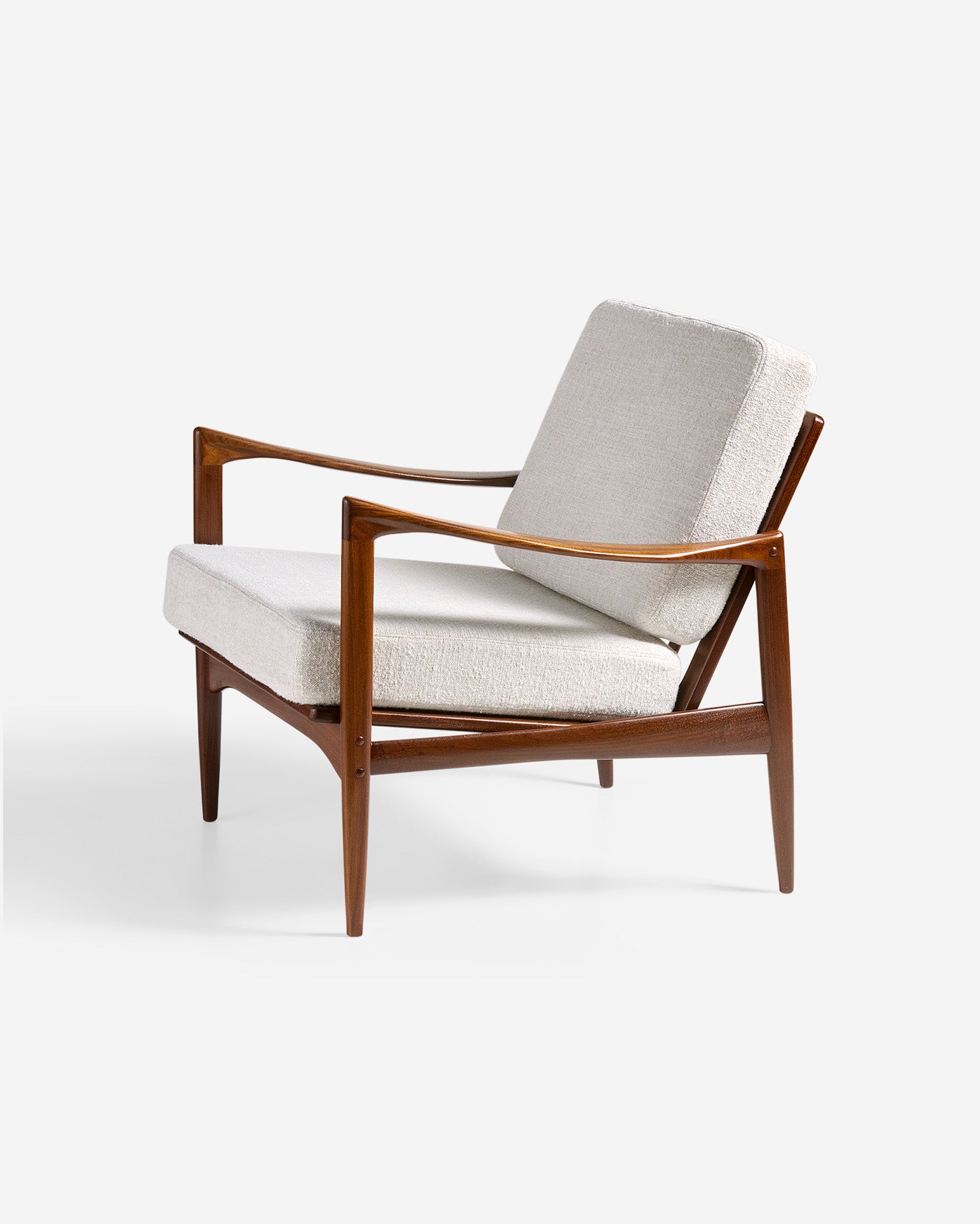 Candidate Chair