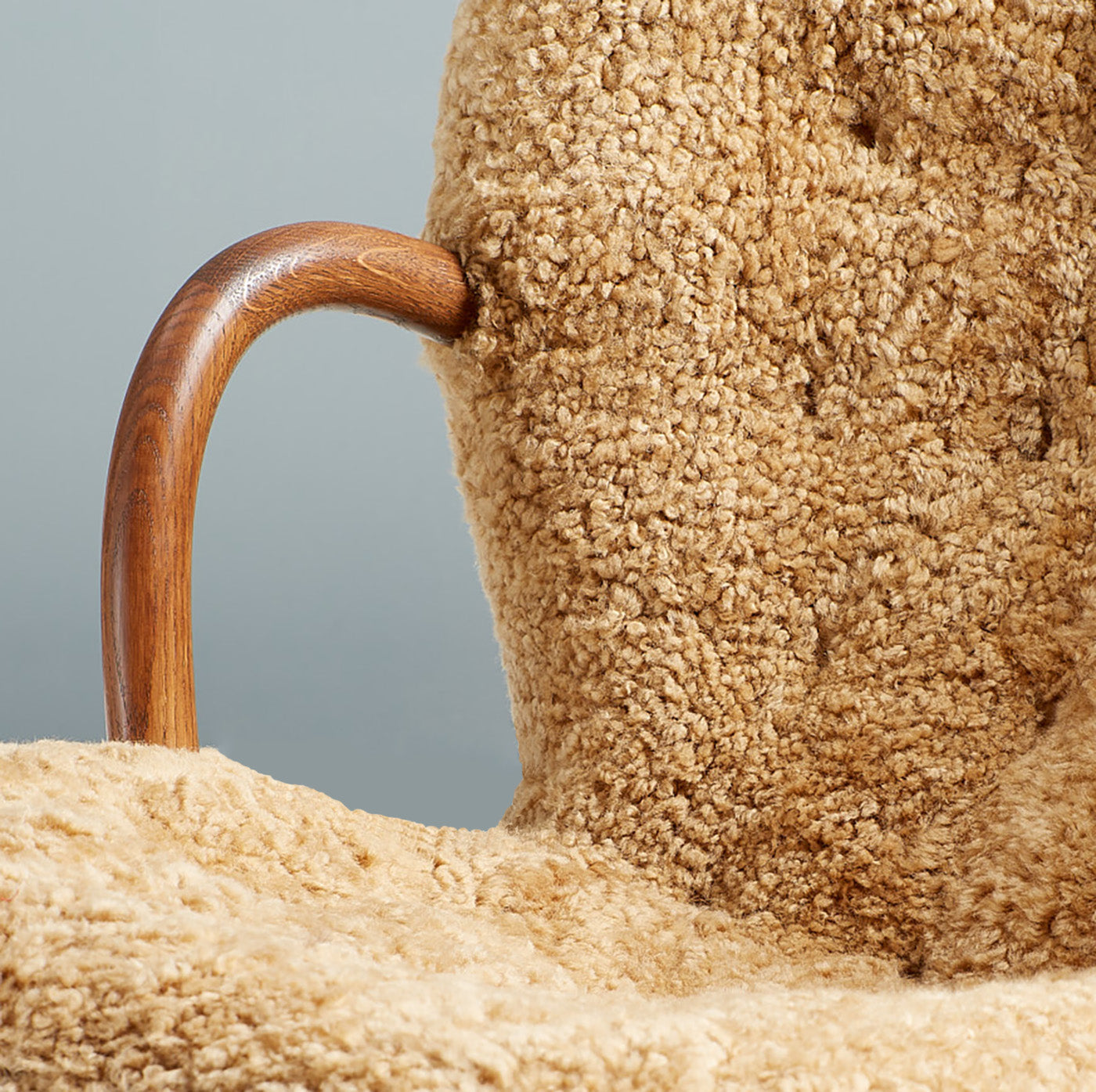 Clam Chair