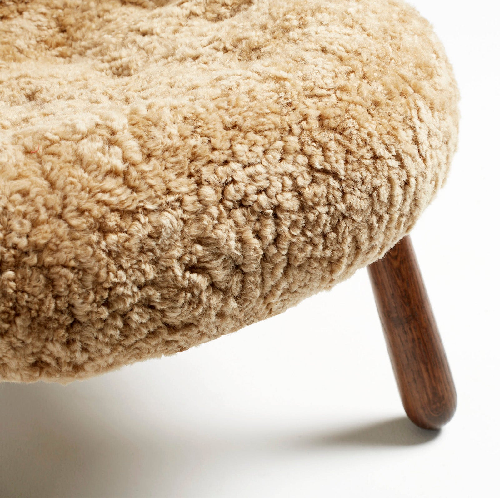 Clam Chair