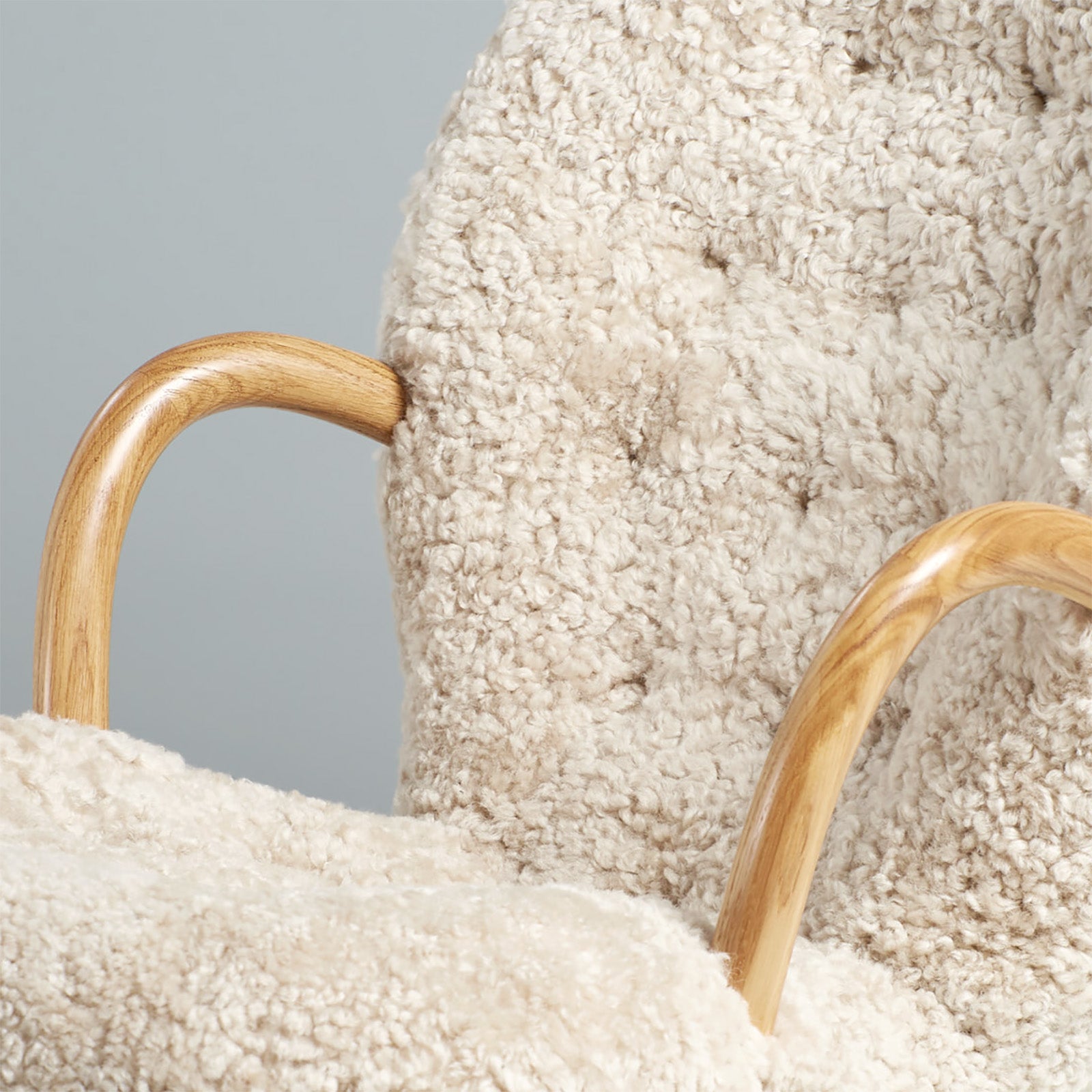 Clam Chair