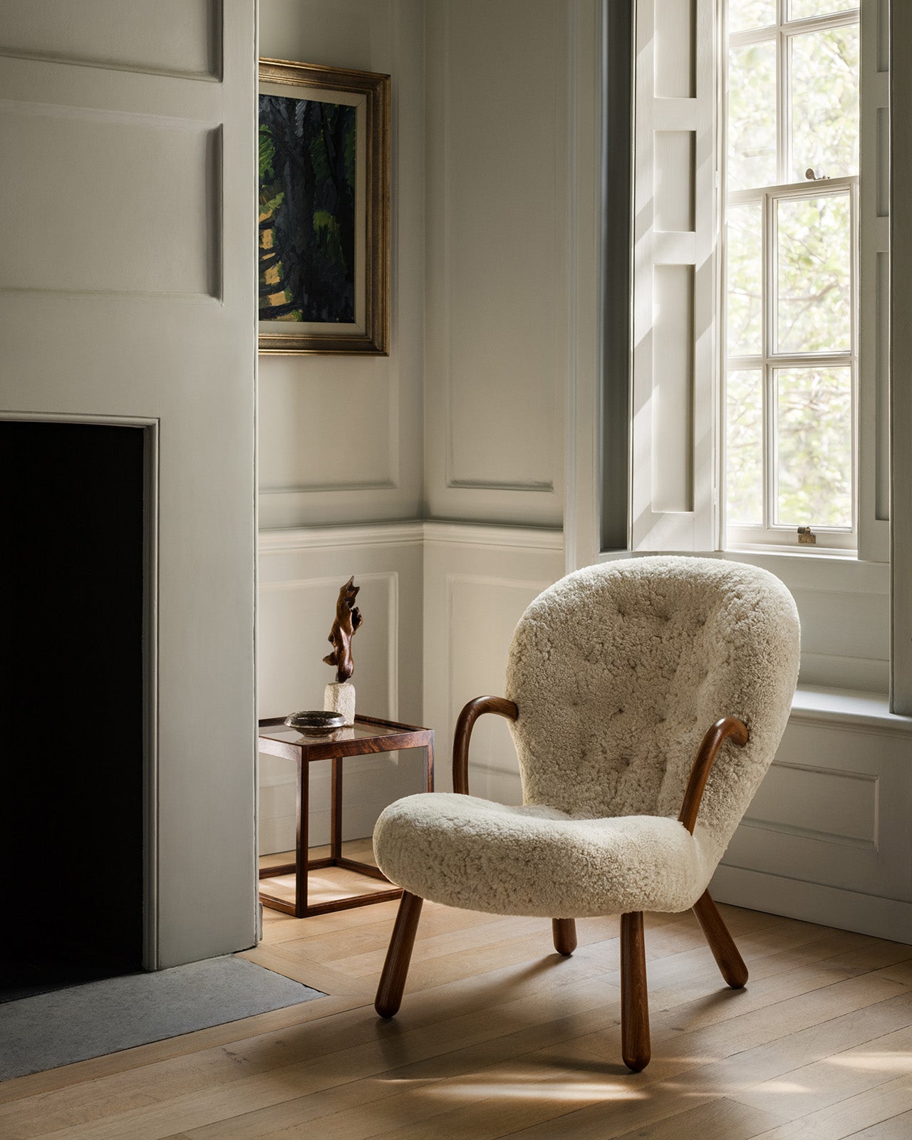 Clam Chair