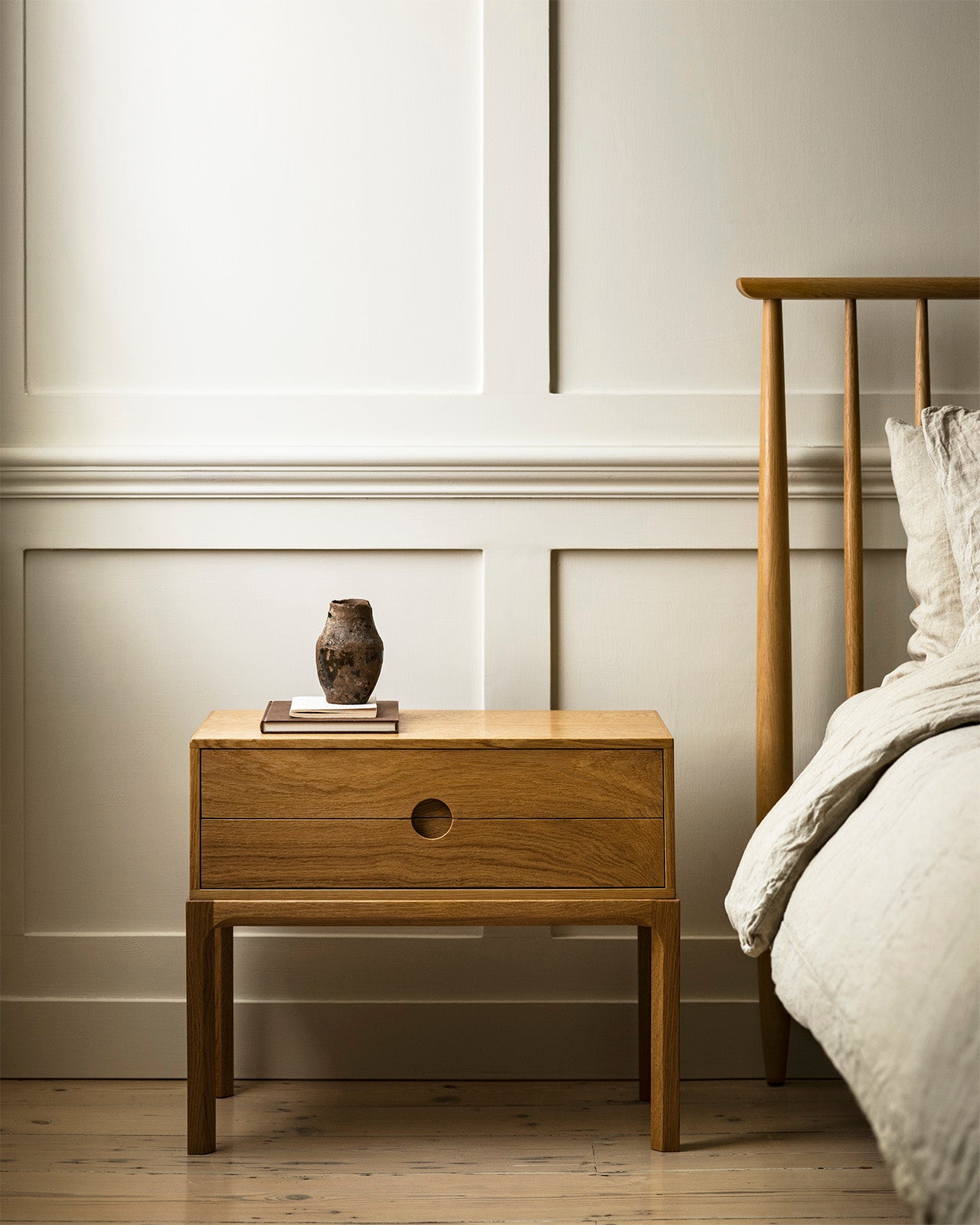 Entre Bedside Table
