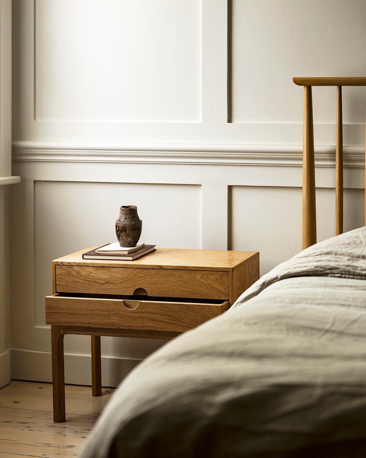 Entre Bedside Table