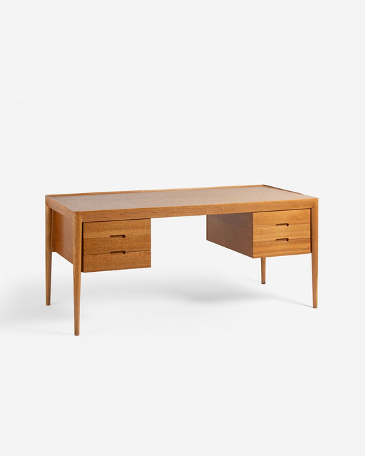 Model 66 Desk