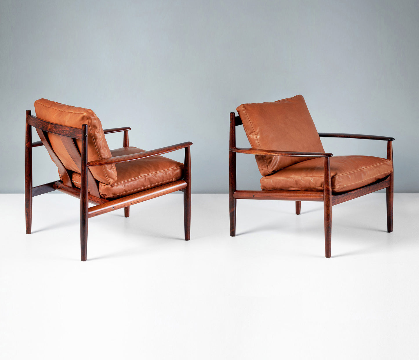 Model FD-128 Lounge Chairs